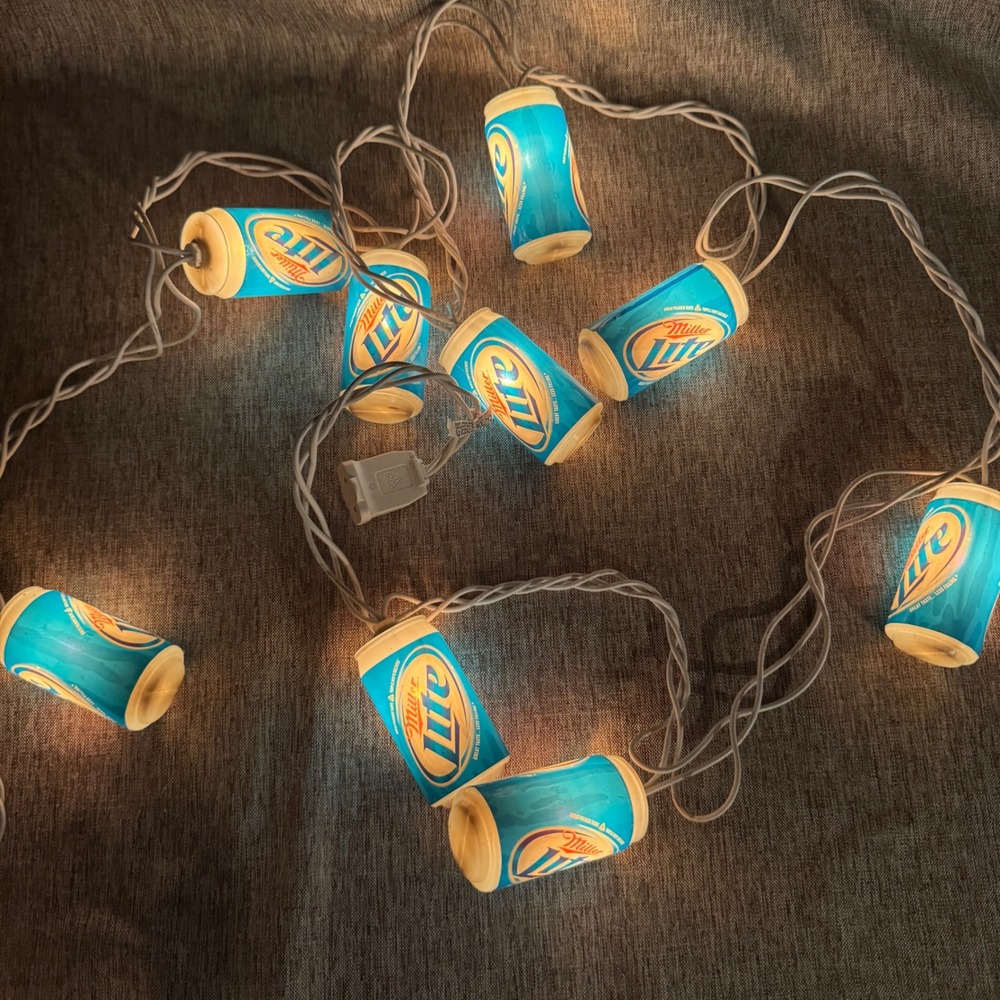 Miller Lite Beer Can String Lights 10 Count Novelty Party Bar Decor Man Cave